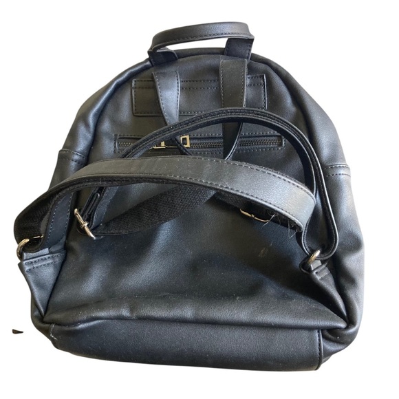 Black Designer Backpack with Fashionable Face Design - Picture 4 of 8